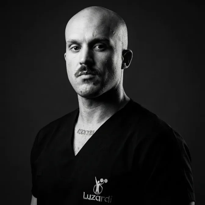 Dr. Vinícius Luzardi